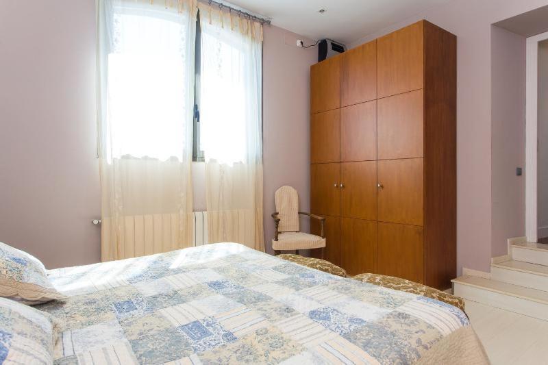 Anita'S Bed And Breakfast Βαρκελώνη Εξωτερικό φωτογραφία