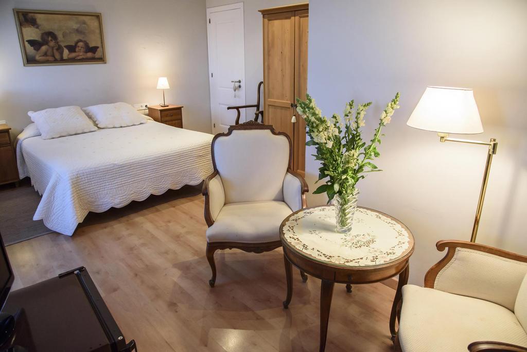 Anita'S Bed And Breakfast Βαρκελώνη Εξωτερικό φωτογραφία